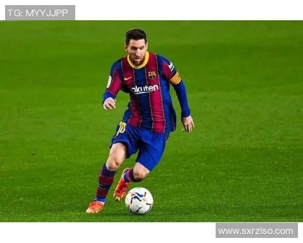 球星足球集锦:回顾经典瞬间与巅峰时刻,感受每个传奇的荣耀与激情 球星足球集锦:回顾经典瞬间与巅峰时刻,感受每个传奇的荣耀与激情