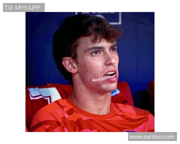 高清球星足球头像展示，感受传奇人物的赛场风采与魅力